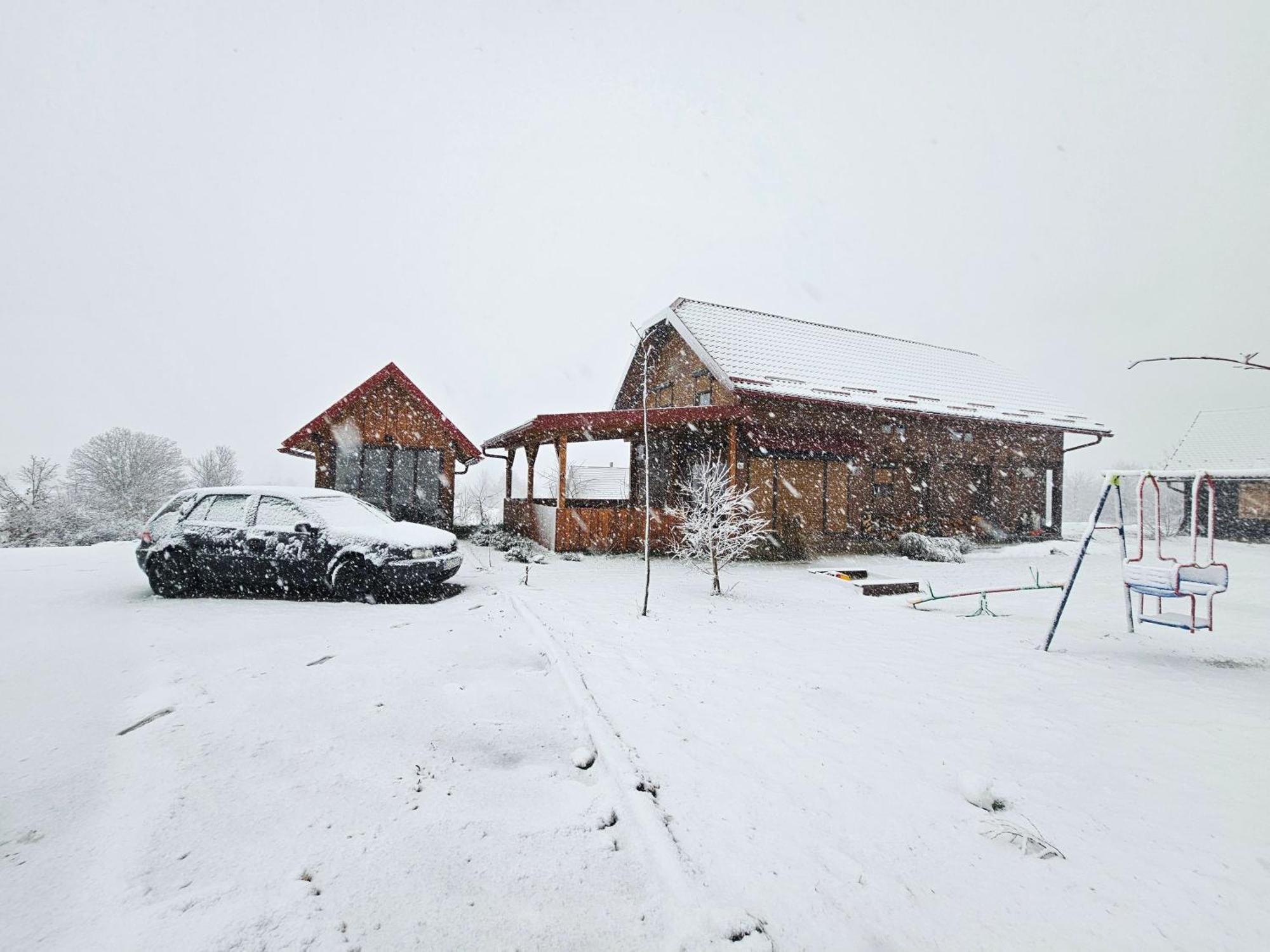 Ruralna Kuca Za Odmor Lika Villa Lovinac  Eksteriør bilde
